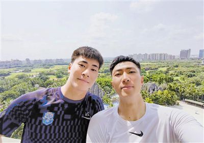 新一把小兰摸到高潮